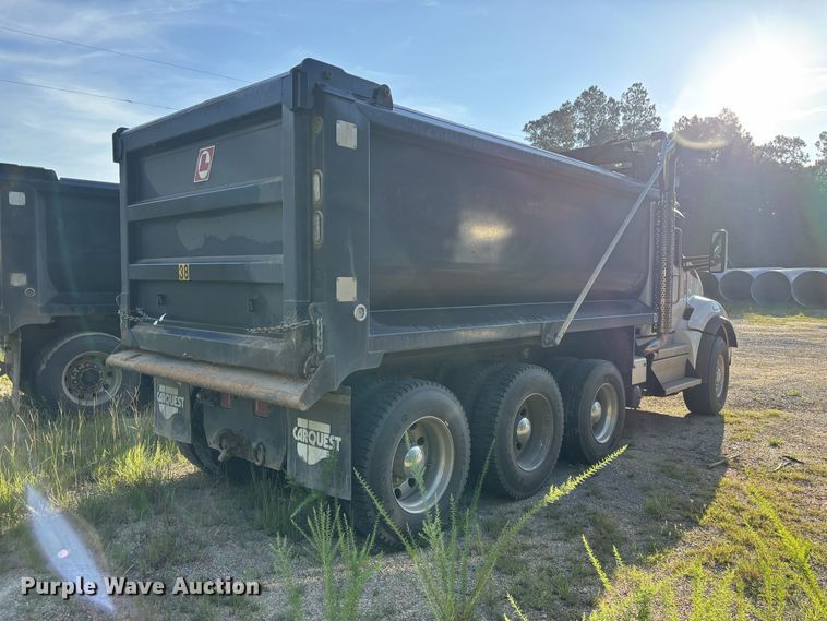 image for item ZA0844 2025 Kenworth T880 dump truck