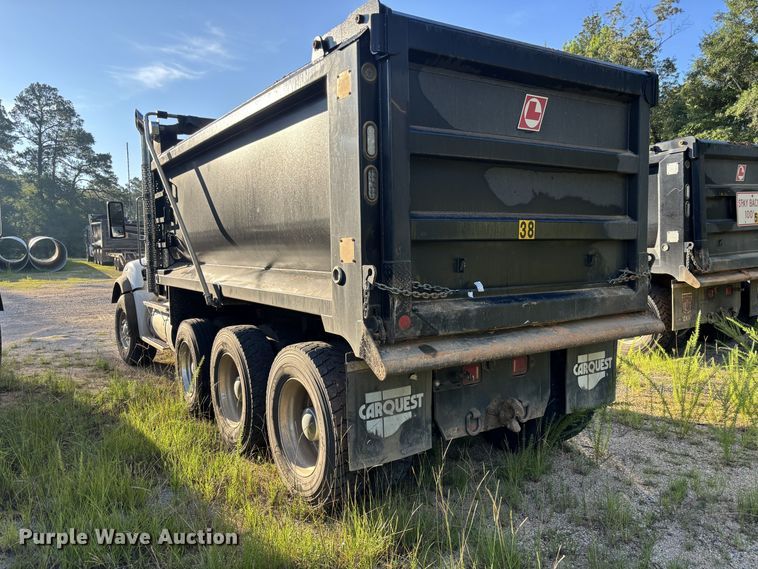image for item ZA0844 2025 Kenworth T880 dump truck