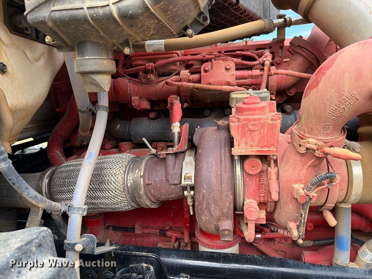 image for item ZA0844 2025 Kenworth T880 dump truck
