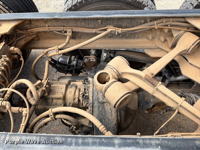 image for item ZA0844 2025 Kenworth T880 dump truck