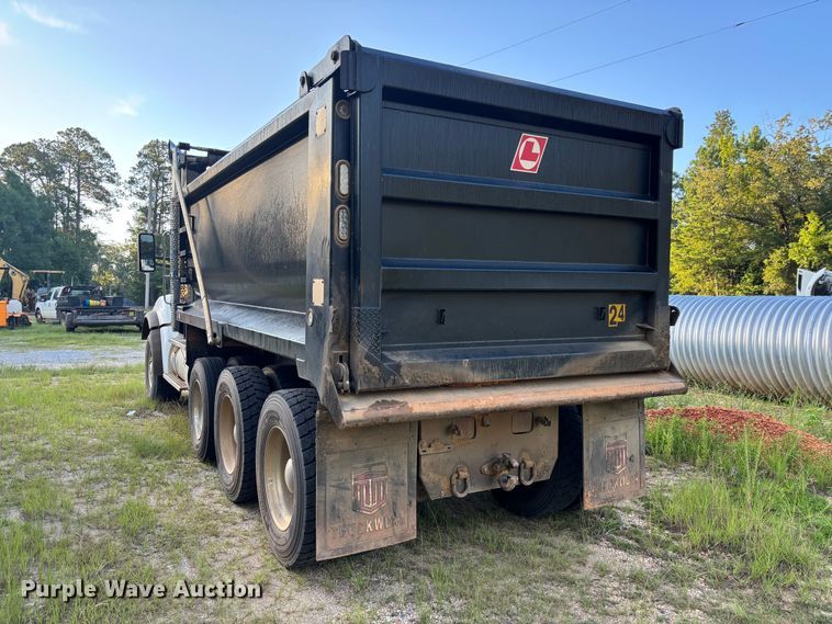 image for item ZA0845 2025 Kenworth T880 dump truck