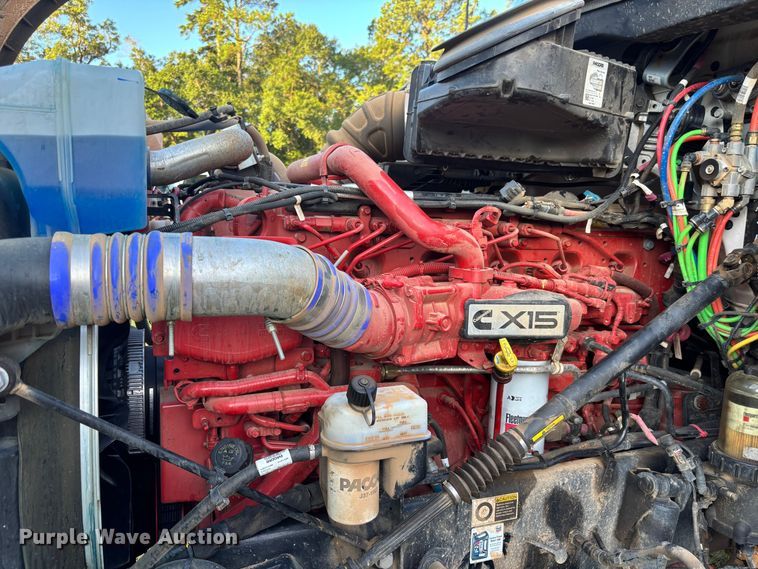 image for item ZA0845 2025 Kenworth T880 dump truck