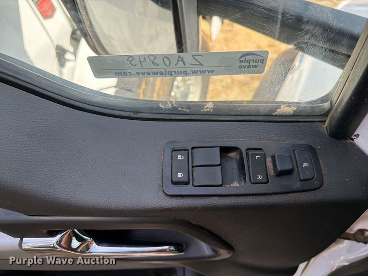 image for item ZA0845 2025 Kenworth T880 dump truck