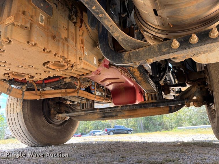 image for item ZA0845 2025 Kenworth T880 dump truck