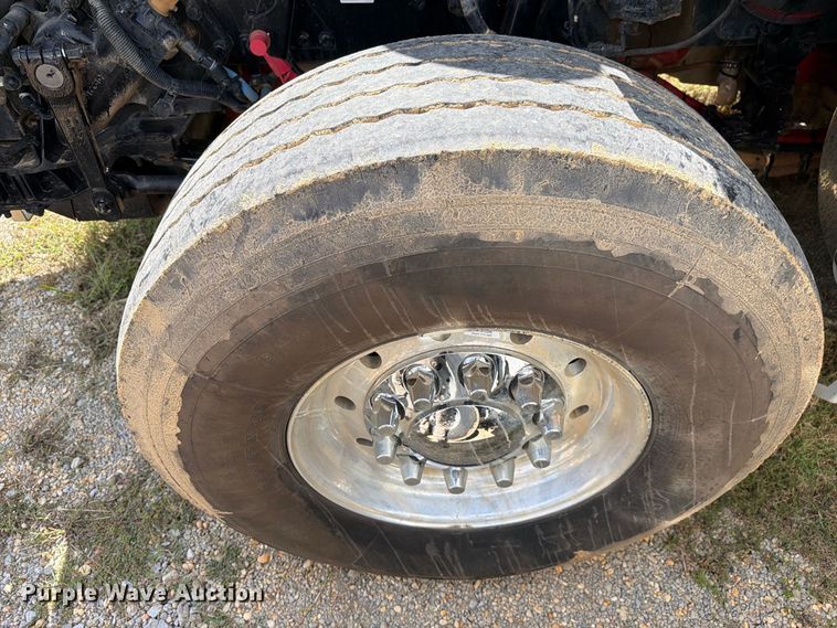 image for item ZA0845 2025 Kenworth T880 dump truck