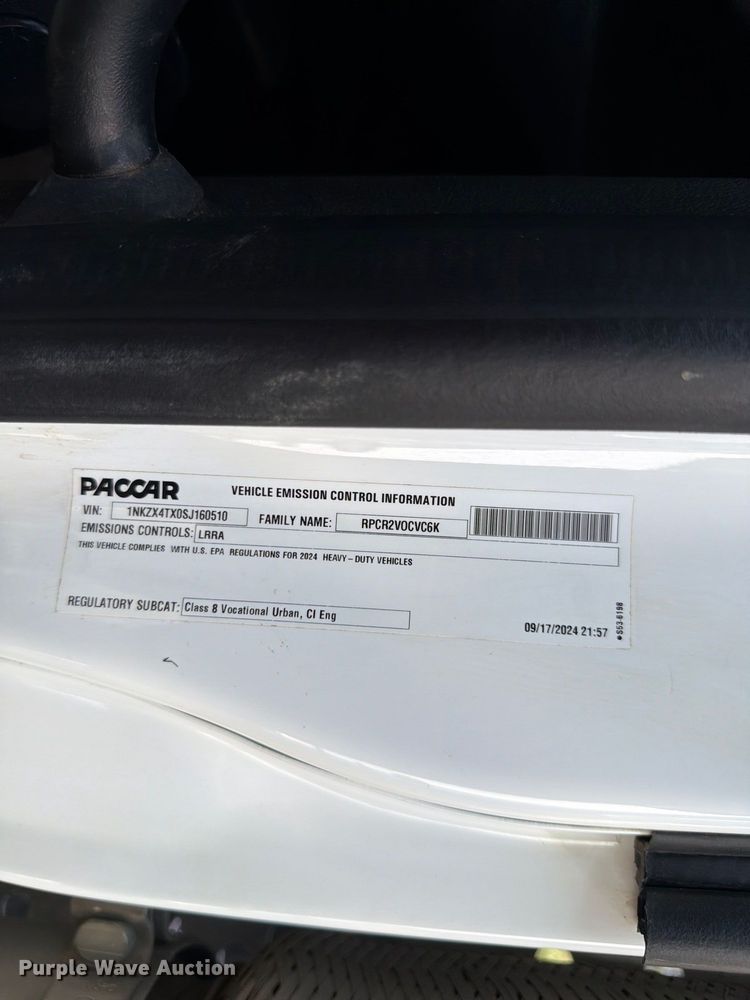 image for item ZA0845 2025 Kenworth T880 dump truck