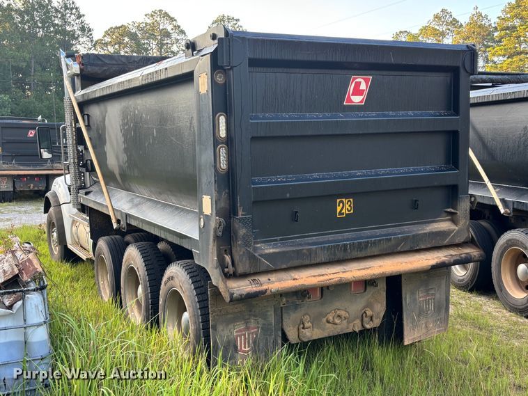 image for item ZA0846 2025 Kenworth T880 dump truck