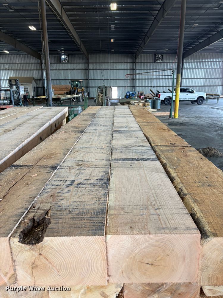image for item ZA0858 (16) 8 x 4's crane mats