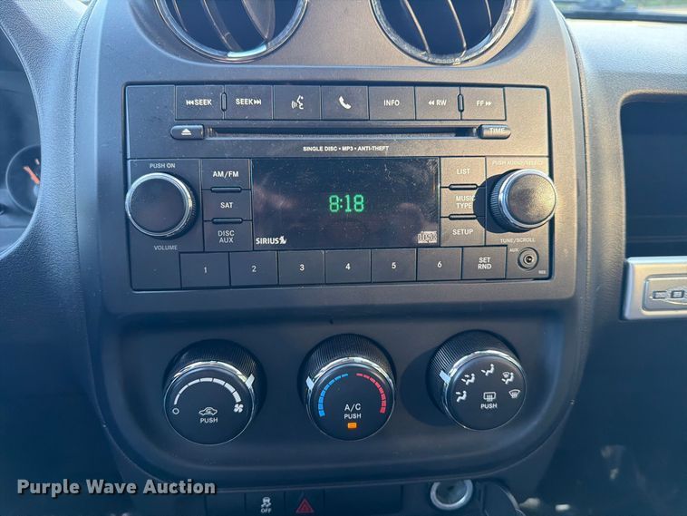 image for item DT2922 2017 Jeep Compass SUV