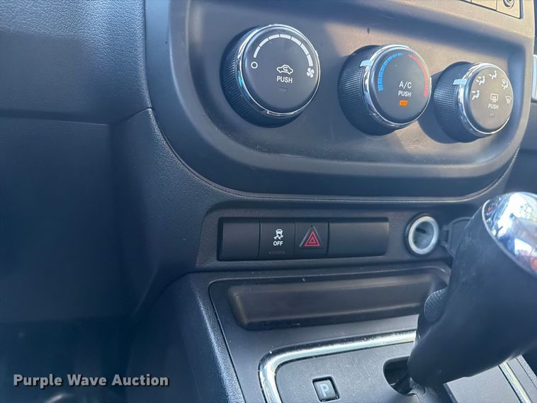 image for item DT2922 2017 Jeep Compass SUV