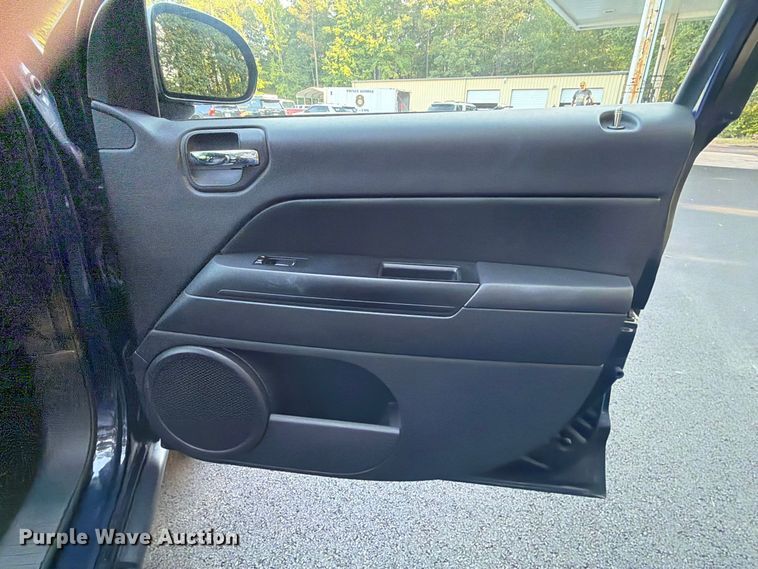 image for item DT2922 2017 Jeep Compass SUV