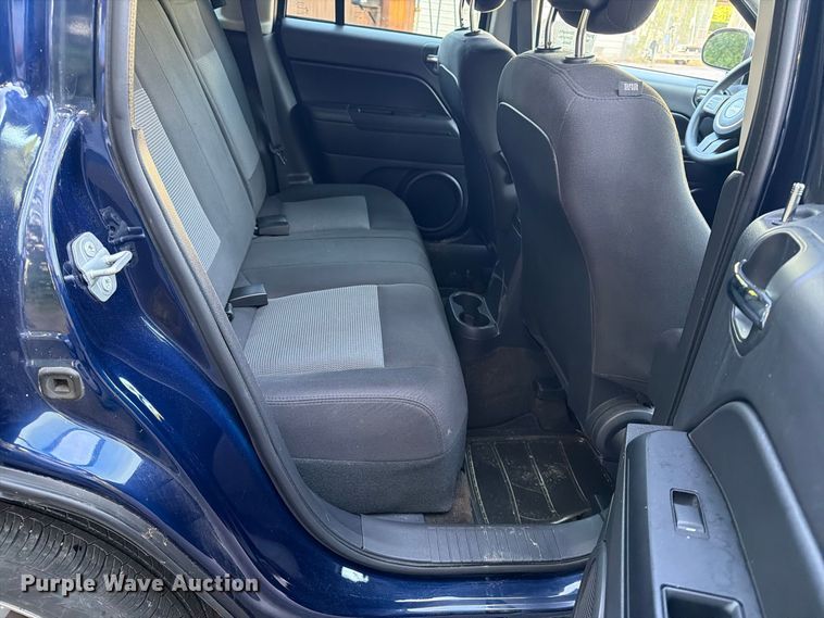 image for item DT2922 2017 Jeep Compass SUV