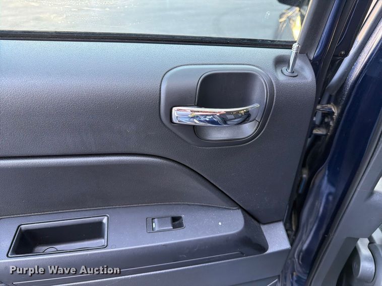 image for item DT2922 2017 Jeep Compass SUV