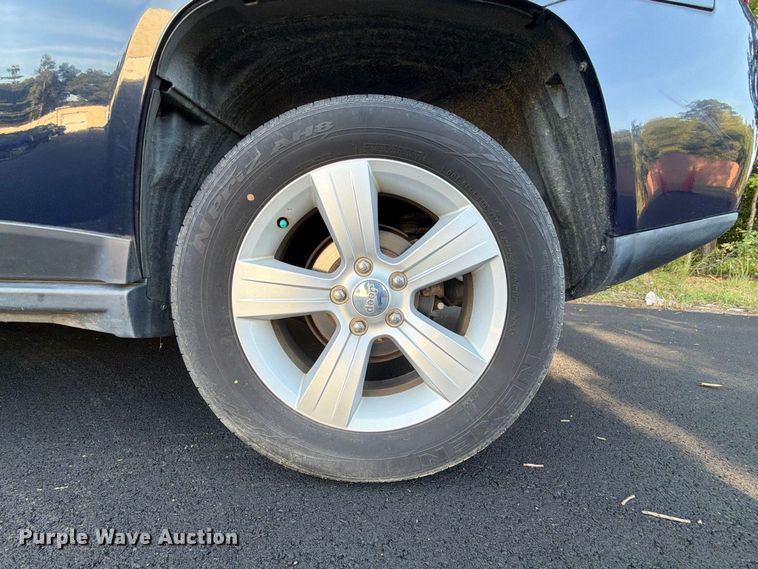 image for item DT2922 2017 Jeep Compass SUV