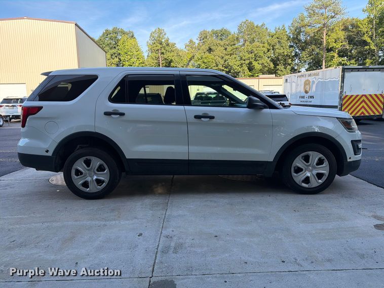image for item DT2923 2017 Ford Explorer Police Interceptor SUV