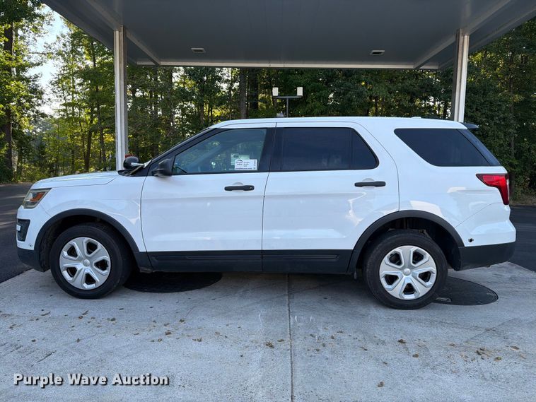 image for item DT2923 2017 Ford Explorer Police Interceptor SUV