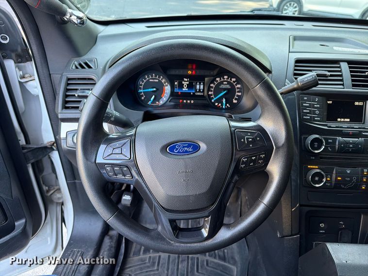 image for item DT2923 2017 Ford Explorer Police Interceptor SUV
