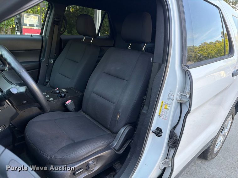 image for item DT2923 2017 Ford Explorer Police Interceptor SUV