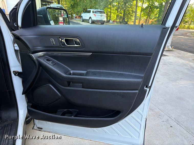 image for item DT2923 2017 Ford Explorer Police Interceptor SUV
