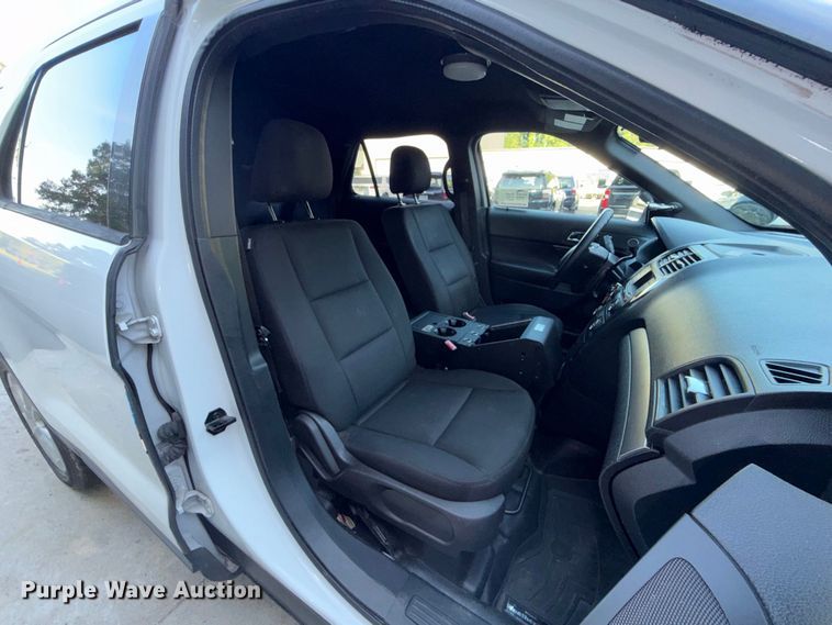 image for item DT2923 2017 Ford Explorer Police Interceptor SUV
