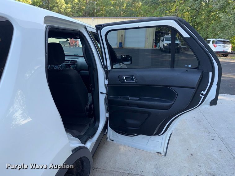 image for item DT2923 2017 Ford Explorer Police Interceptor SUV