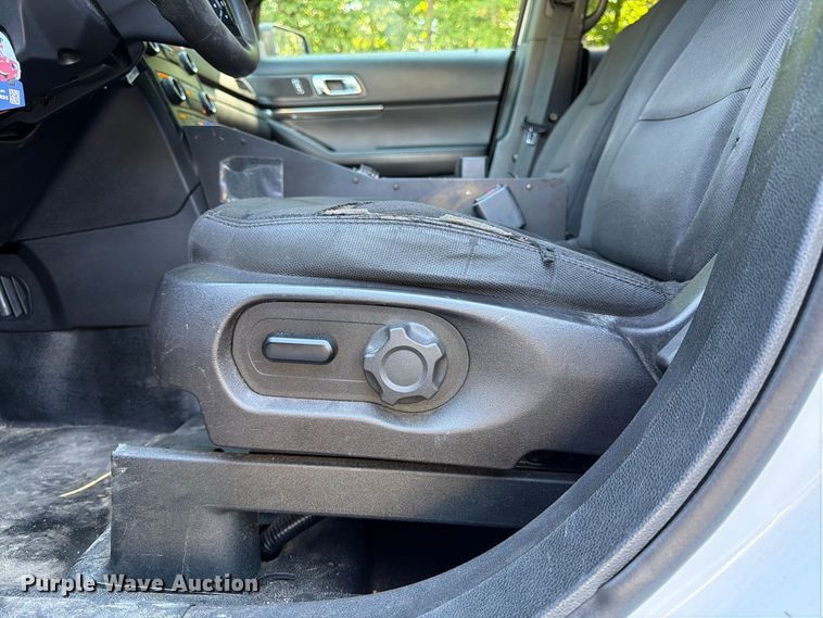 image for item DT2926 2019 Ford Explorer Police Interceptor SUV