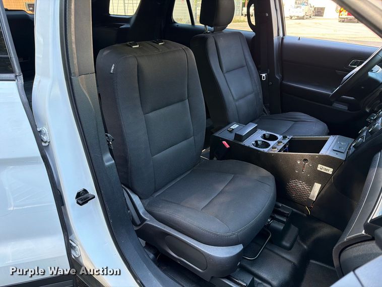 image for item DT2926 2019 Ford Explorer Police Interceptor SUV