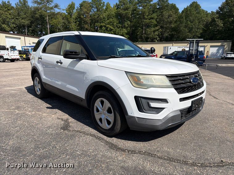 image for item DT2927 2016 Ford Explorer Police Interceptor SUV