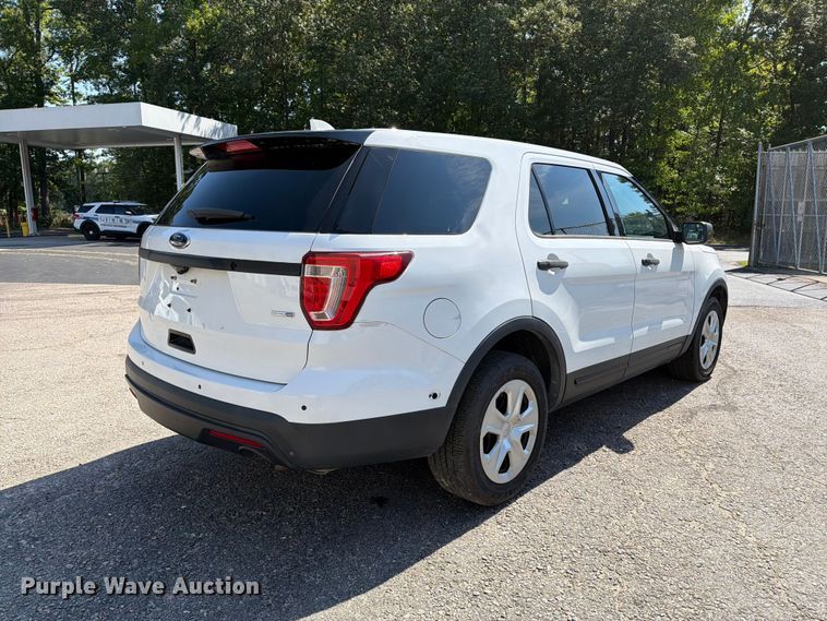 image for item DT2927 2016 Ford Explorer Police Interceptor SUV