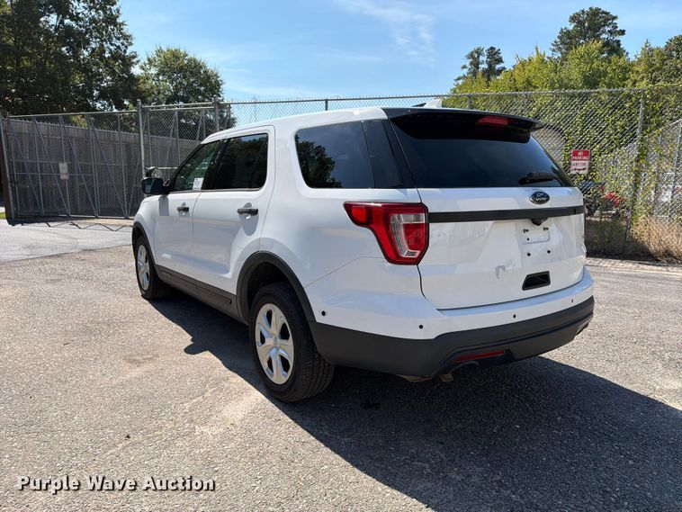 image for item DT2927 2016 Ford Explorer Police Interceptor SUV