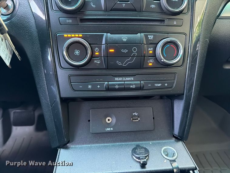 image for item DT2927 2016 Ford Explorer Police Interceptor SUV