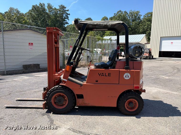 image for item DT2928 Yale G51P-040-CAS-G forklift