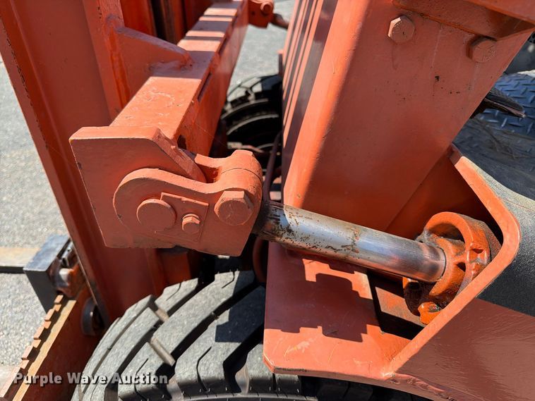 image for item DT2928 Yale G51P-040-CAS-G forklift