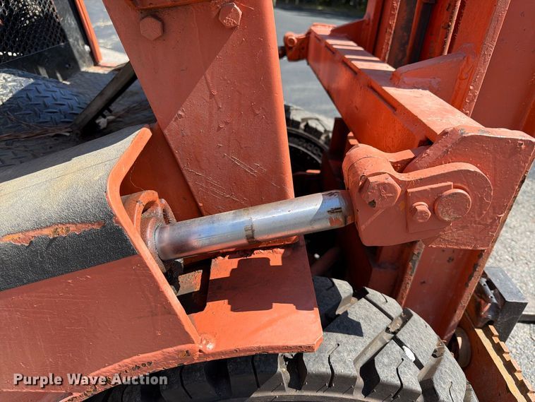 image for item DT2928 Yale G51P-040-CAS-G forklift