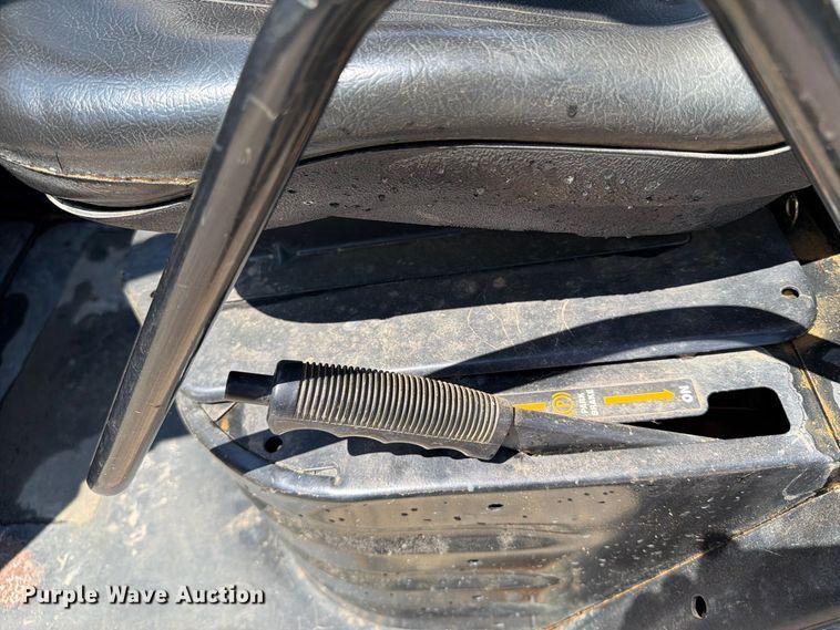 image for item DT2929 2019 Cub Cadet Volunteer utility vehicle