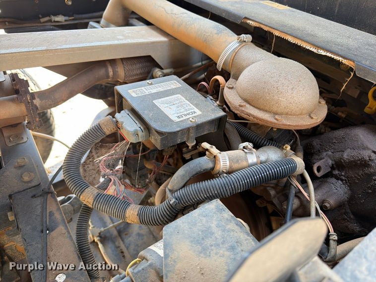 image for item DT2929 2019 Cub Cadet Volunteer utility vehicle