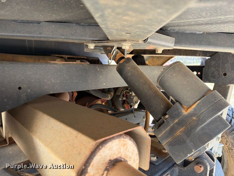 image for item DT2929 2019 Cub Cadet Volunteer utility vehicle