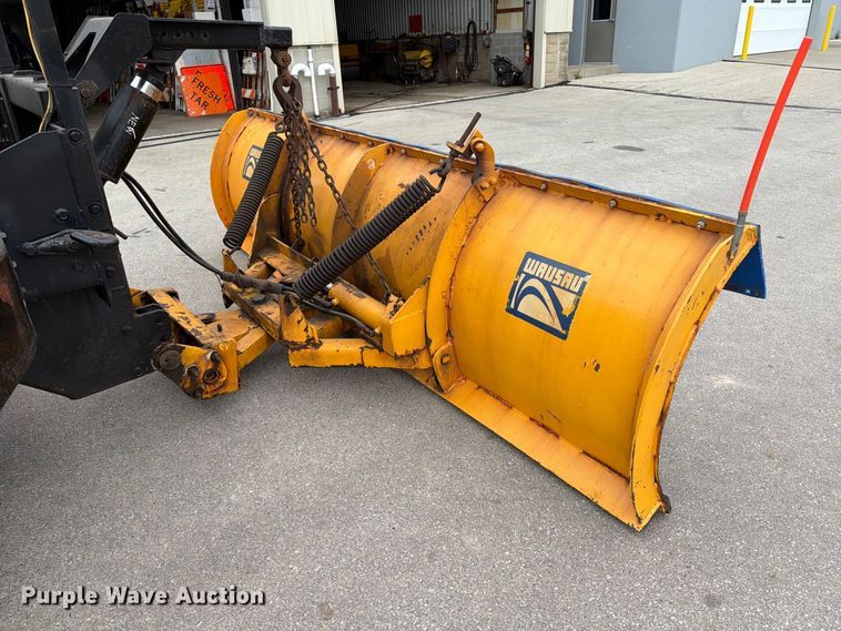 image for item DV2075 2006 Mack CV712 dump truck