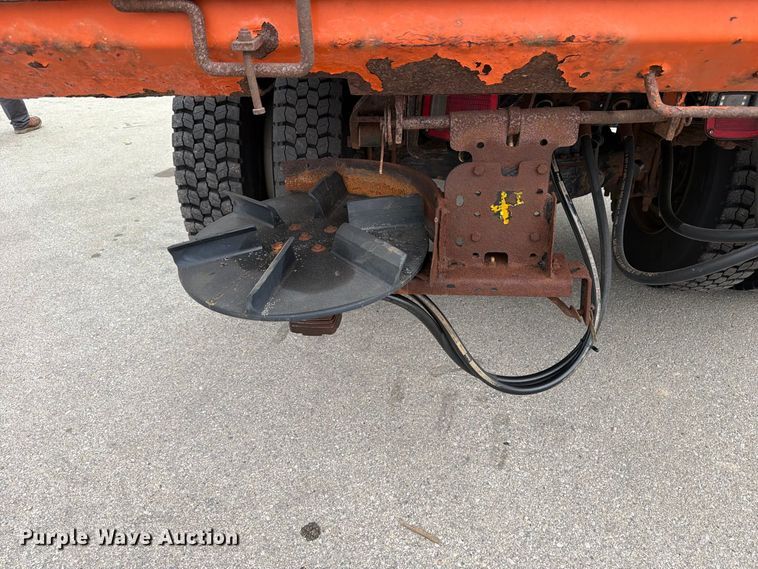 image for item DV2075 2006 Mack CV712 dump truck