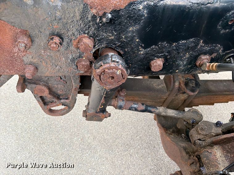 image for item DV2075 2006 Mack CV712 dump truck