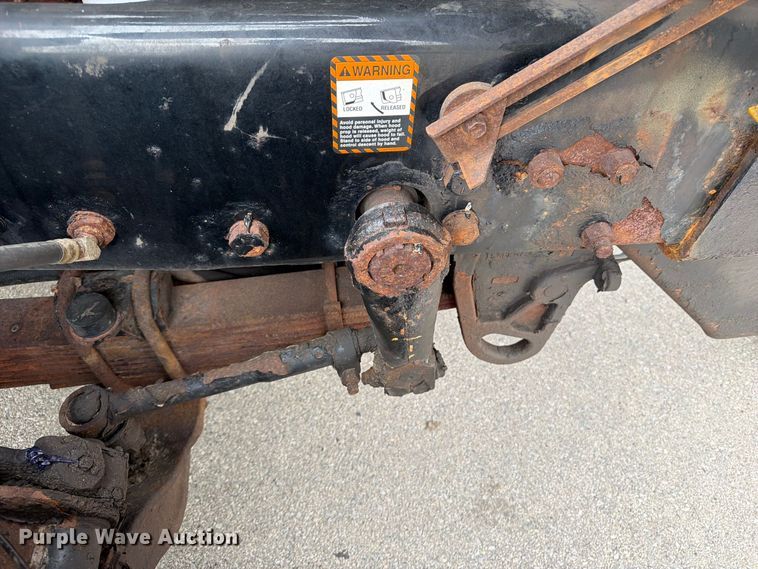 image for item DV2075 2006 Mack CV712 dump truck
