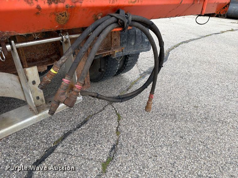 image for item DV2076 1998 International 2554 dump truck