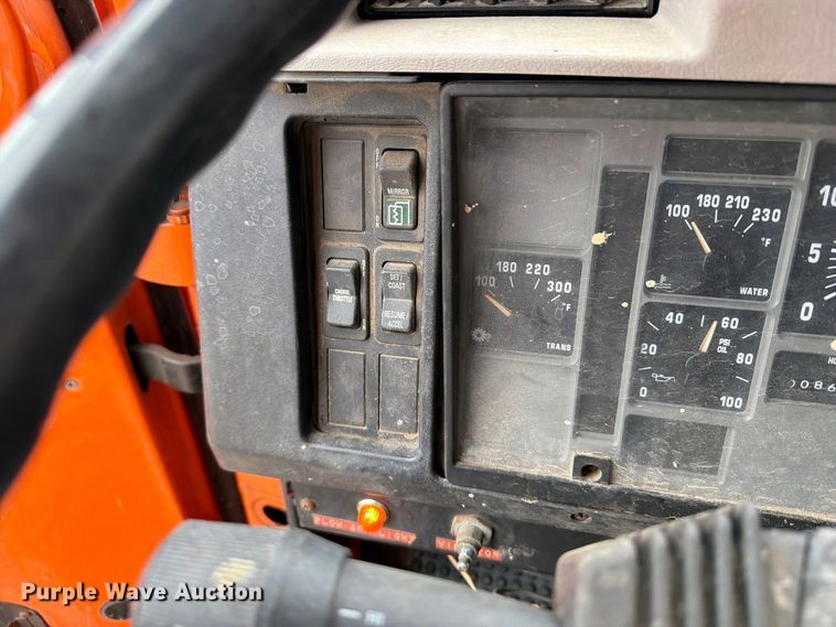 image for item DV2076 1998 International 2554 dump truck