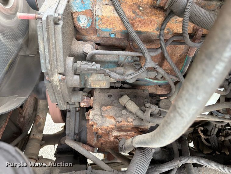 image for item DV2076 1998 International 2554 dump truck