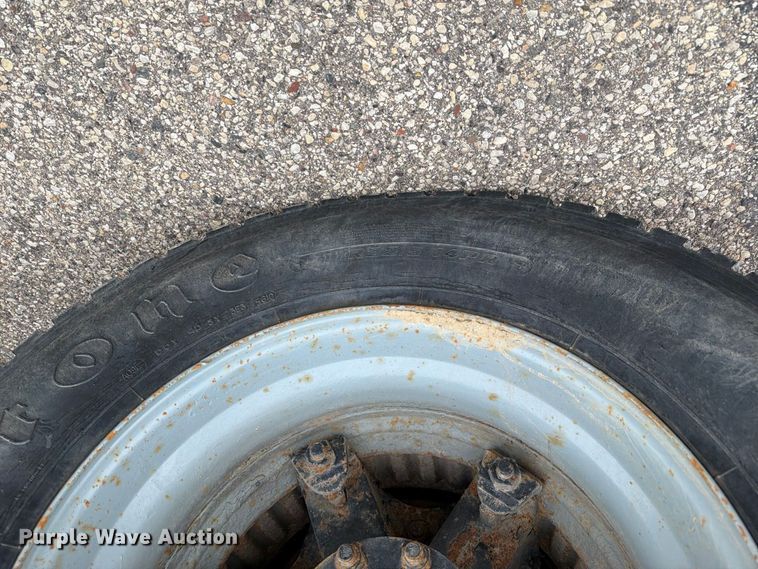image for item DV2076 1998 International 2554 dump truck