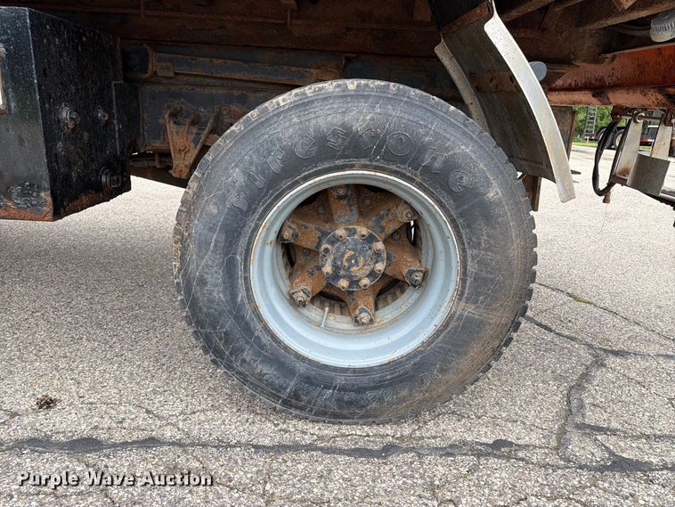 image for item DV2076 1998 International 2554 dump truck