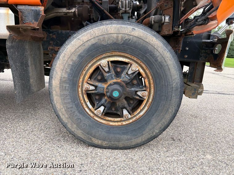 image for item DV2076 1998 International 2554 dump truck