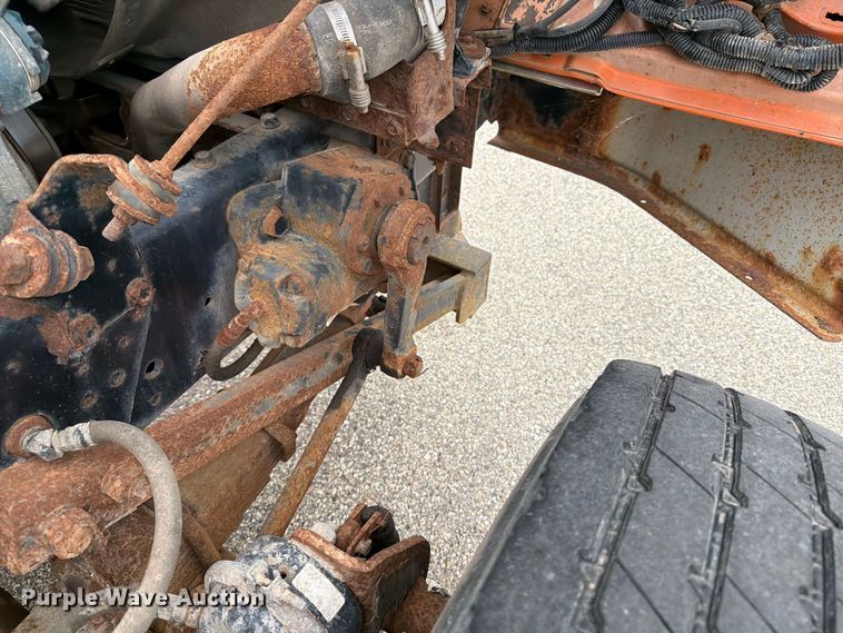 image for item DV2076 1998 International 2554 dump truck