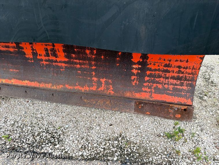 image for item DV2076 1998 International 2554 dump truck