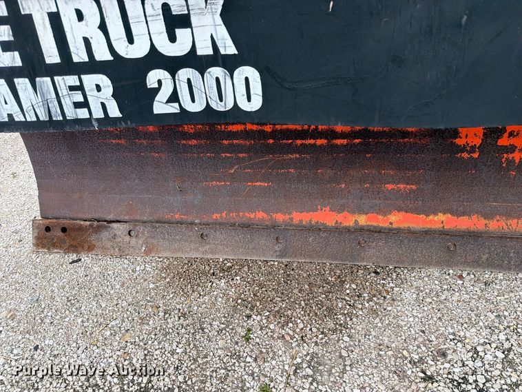 image for item DV2076 1998 International 2554 dump truck